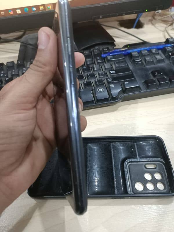 Oppo F19 pro 3