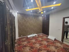 Seprit bachelors flat for rent pak Arab society