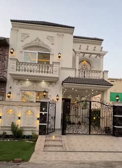 6 Marla Beautiful House available on Installments in Al Qayyum Garden, Lahore