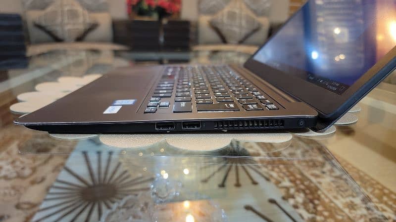 Laptop Sony | i5, 6th Gen | Backlit Keyboard | Full HD 6