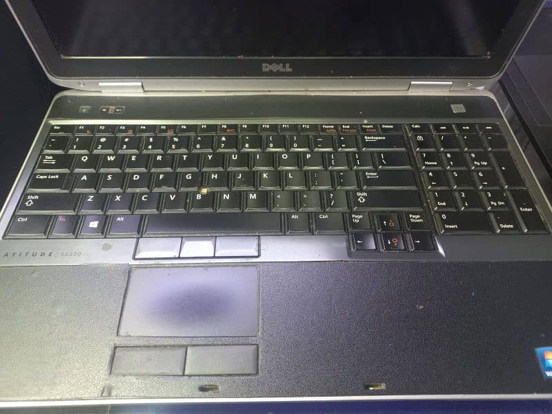 Dell Latitude E6530 core i7 Laptop 0