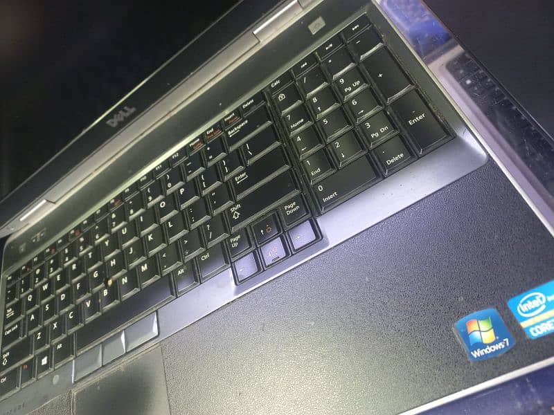 Dell Latitude E6530 core i7 Laptop 2