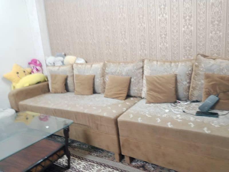 5 seater sofa set  low price no bargening 1