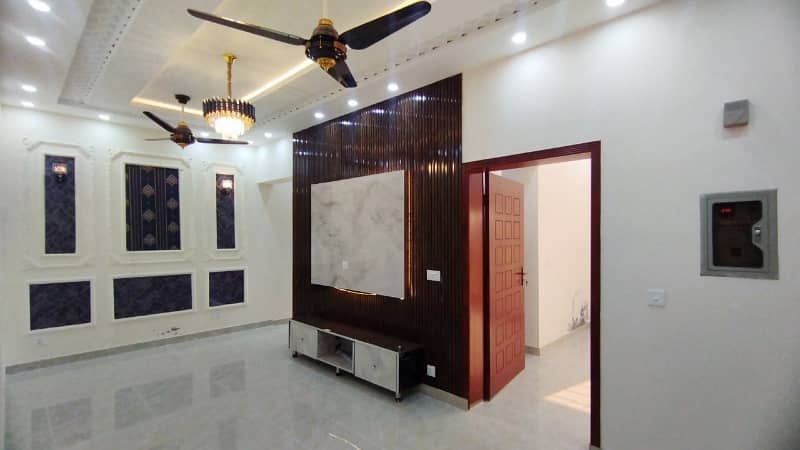 Ideal 5 Marla House Available In Bahria Orchard Phase 1, Lahore 23