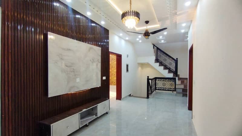 Ideal 5 Marla House Available In Bahria Orchard Phase 1, Lahore 24