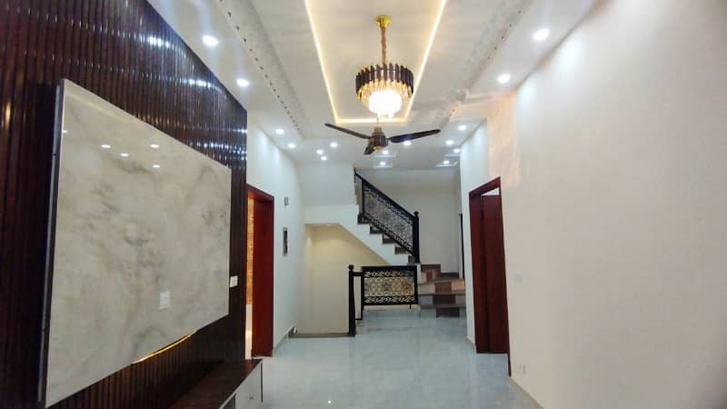 Ideal 5 Marla House Available In Bahria Orchard Phase 1, Lahore 28