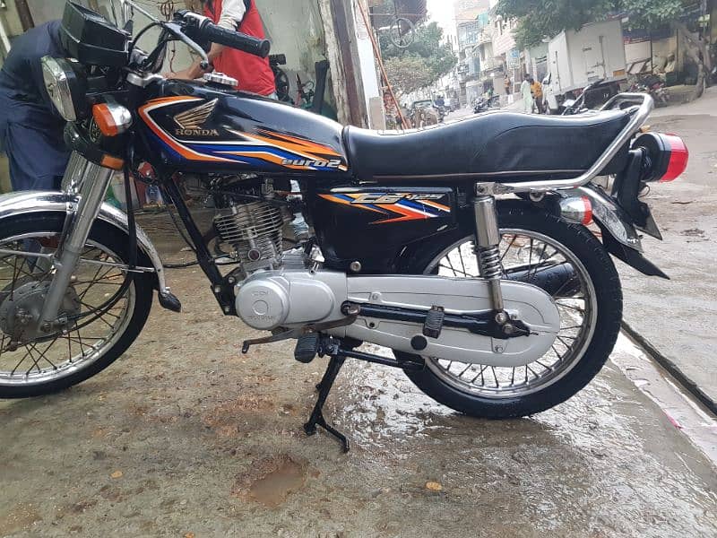 honda ch 125cc 2018 karachi number 5