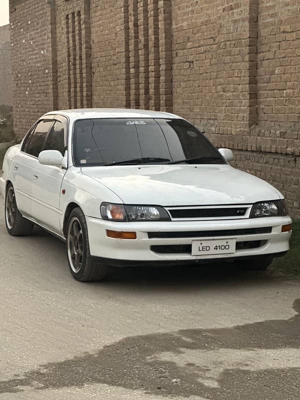 98 corolla firnt light and back light  And glass back and  front glass 2