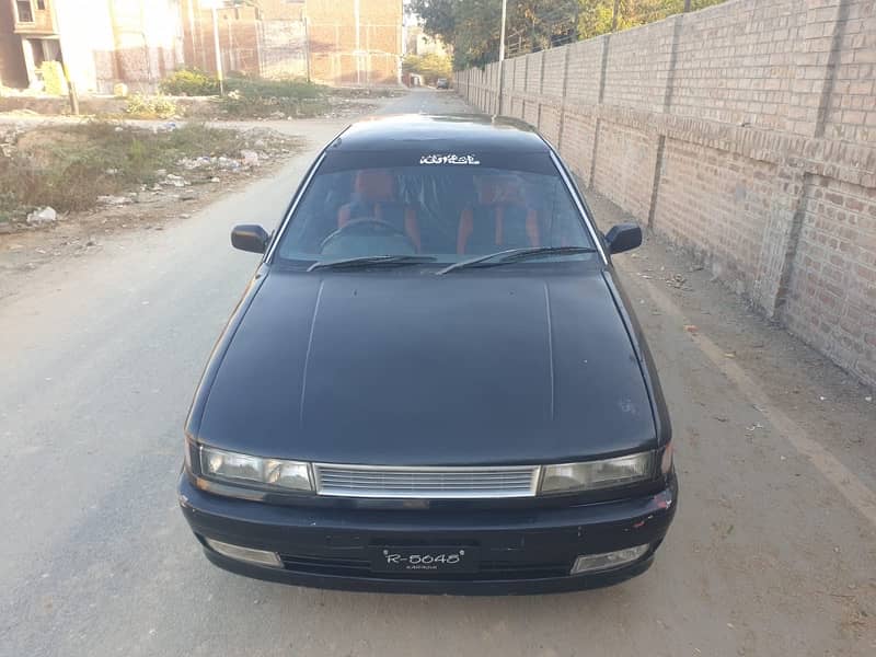 Mitsubishi Lancer 1990 11