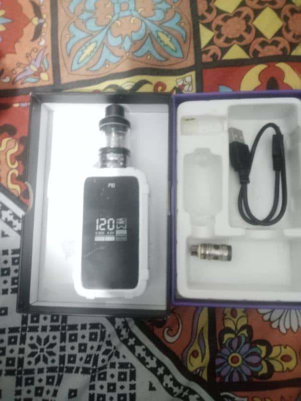 vape used for sale  very low use 5