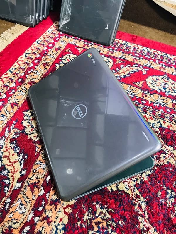 Dell chromebook 3380 4/16 14 inch wit window Tayyab Laptop 4