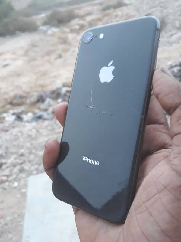 i phone 8 64GB 1