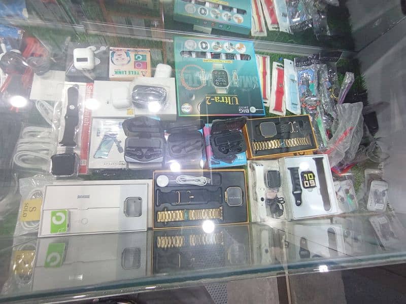 Mobile accessories shop for sale 3