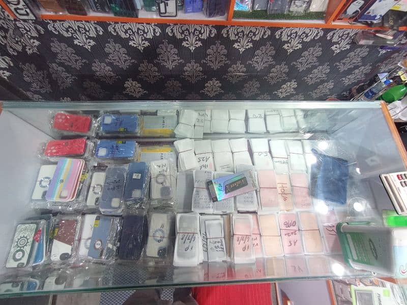 Mobile accessories shop for sale 5