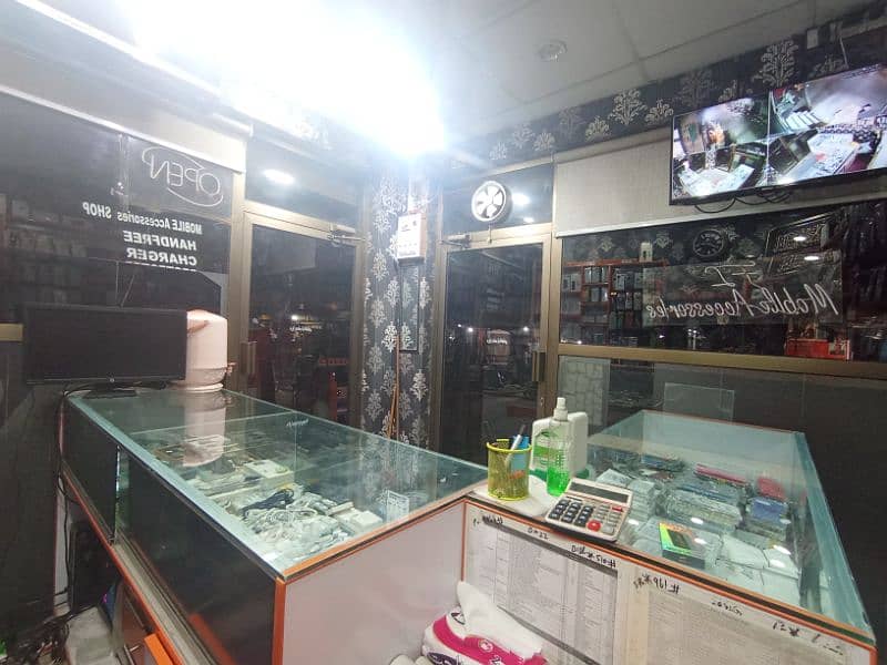 Mobile accessories shop for sale 8