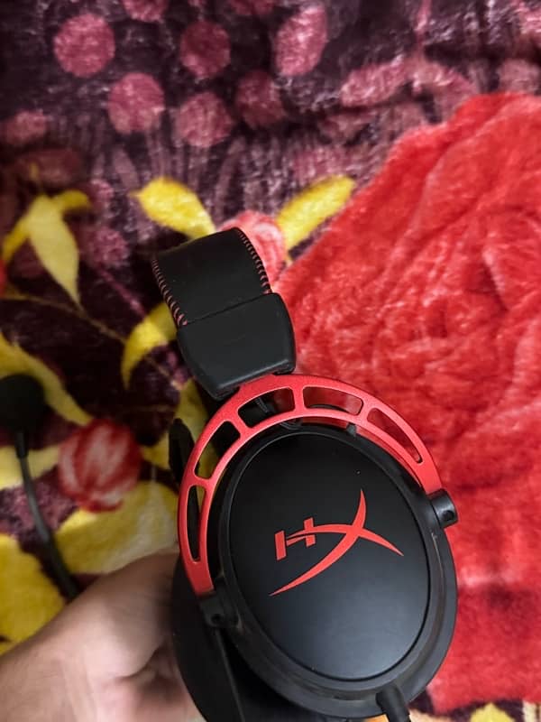 Hyper X cloud 2 Gaming headset with McDodo Splitter 0