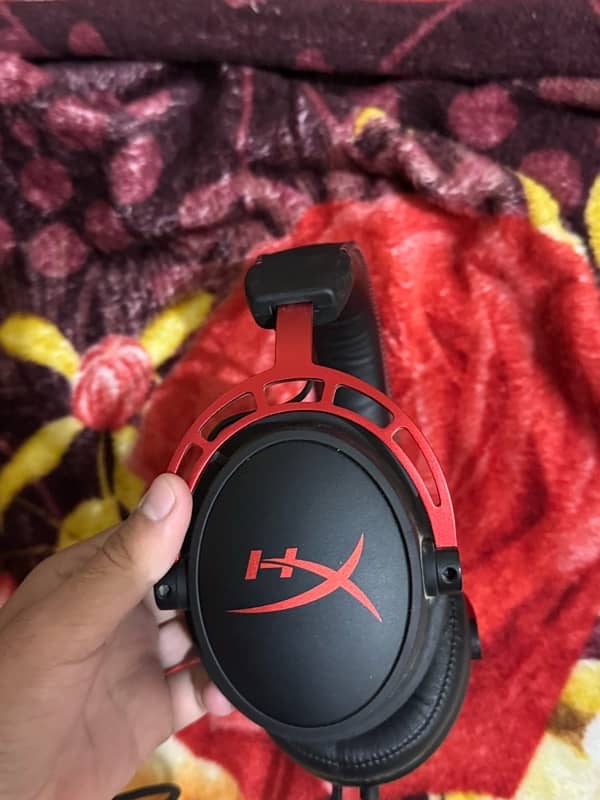 Hyper X cloud 2 Gaming headset with McDodo Splitter 2