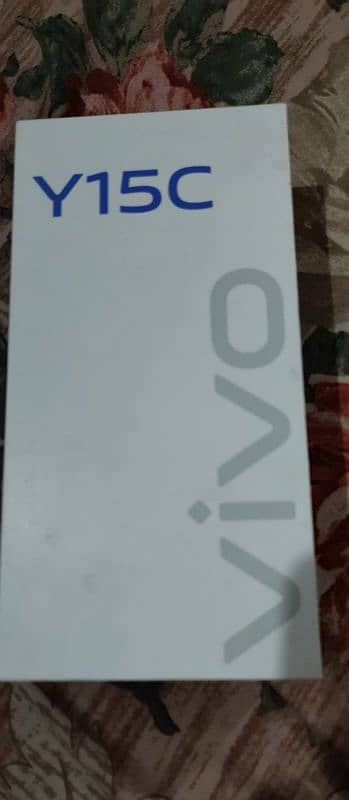 vivo y15c 4