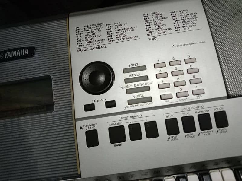 Yamaha PSR E 413 2