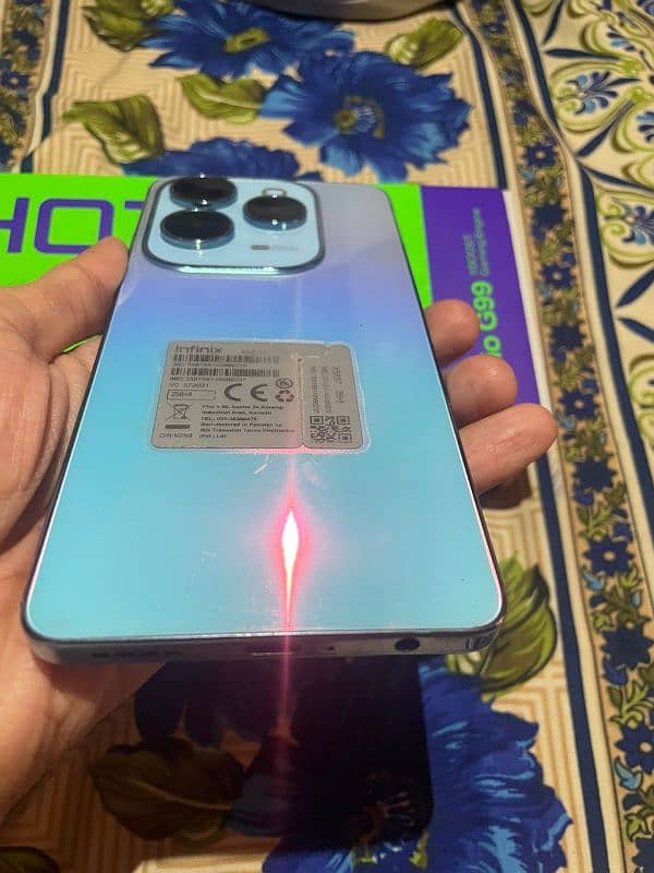 Infinix Hot 40 pro 16/256Gb 4