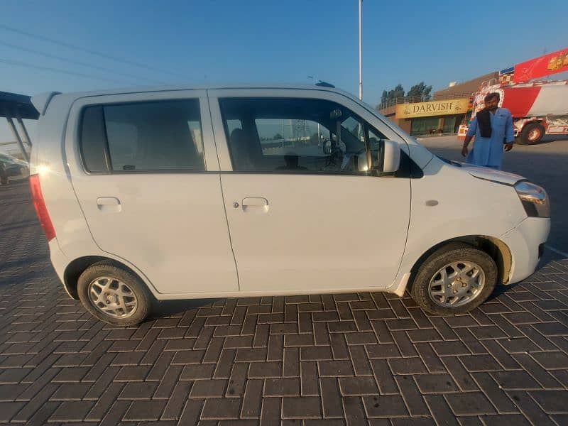 Suzuki Wagon R 2022 1