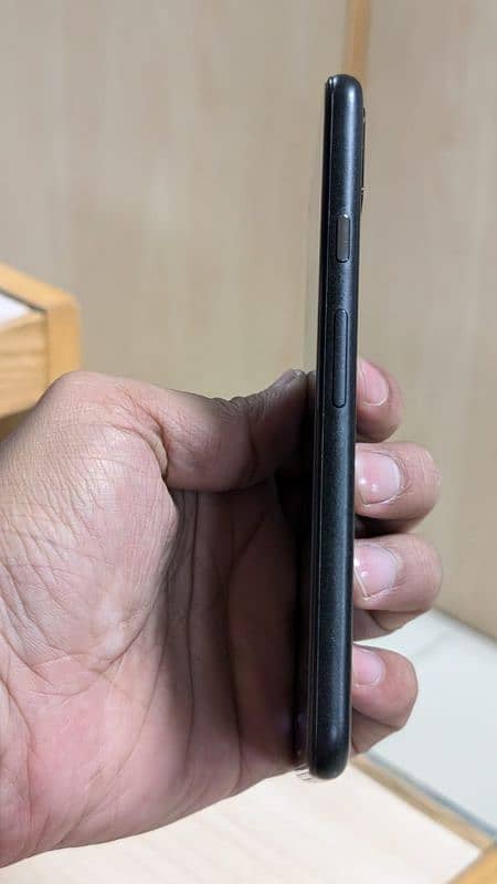 Urgent!!!! Google Pixel 42,000 ,10/10 3