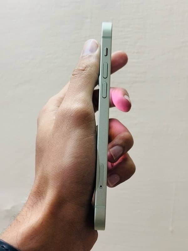 iphone 12 non pta but sim working BH 85% 64gb water pack 2