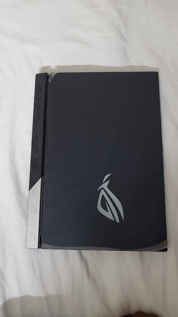 Asus rog strixs scar 0