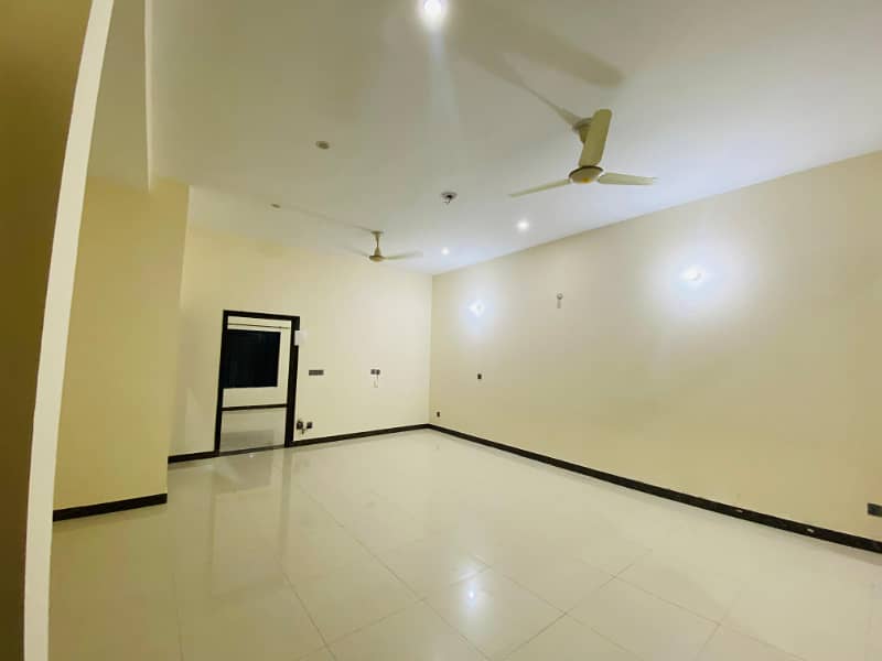 10 Marla beautiful House for RENT in bahria town phase 8 RWP 11