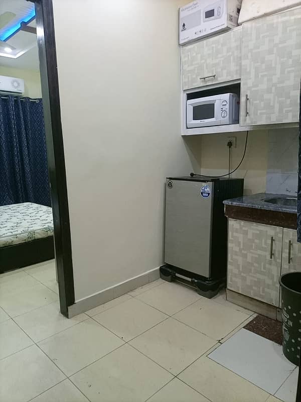 FURNISHED FLATE FOR RENT IN JOHAR TOWN LAHORE 3