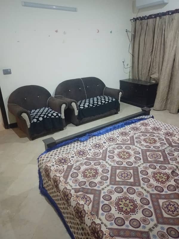 01 KANAL FURNISHED LOWER PORTION FOR RENT IN JOHAR TOWN LAHORE 10