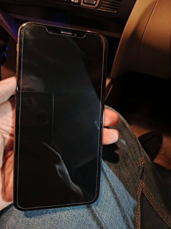 Iphone Xs max 64gb PTA approved 1