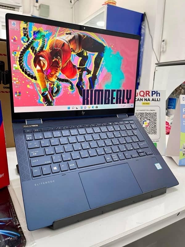 HP DRAGON FLY (4k OLED) Core i7 8th Generation (16/512gb) 10