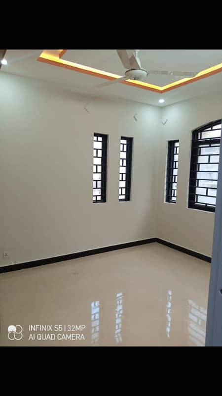 G11PHA FLAT FOR SALE 2ND FLOOR FULLY RENOVATED 1