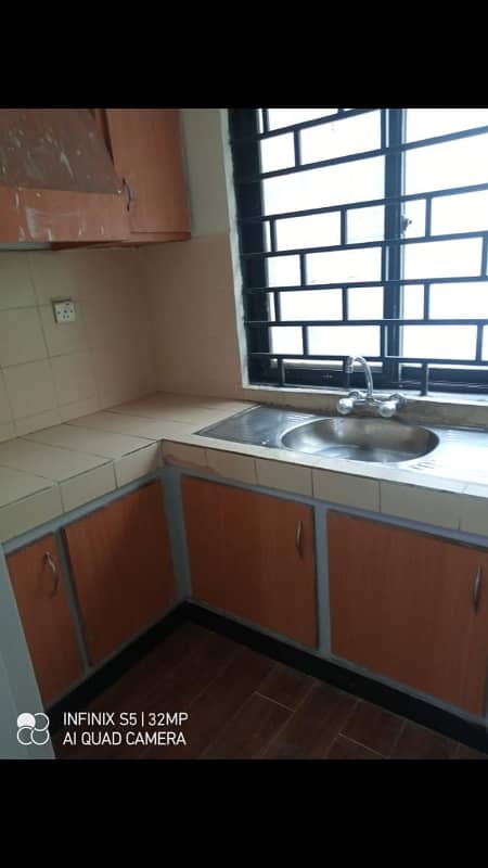 G11PHA FLAT FOR SALE 2ND FLOOR FULLY RENOVATED 4