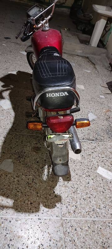 Honda CD 70, 2016 3