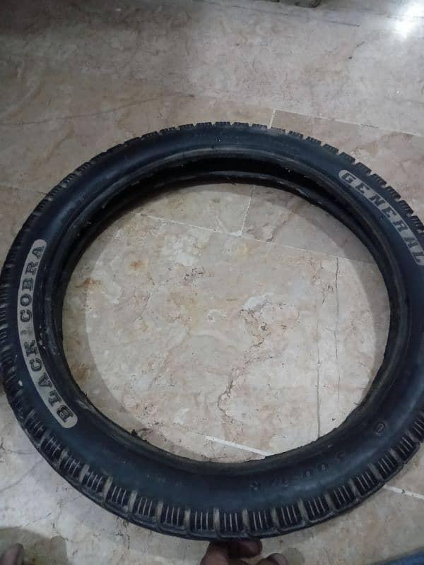 cg 125 rear tyre 1