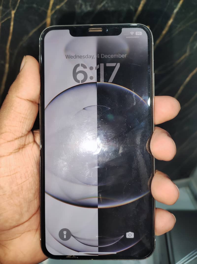 iPhone XS Max non PTA factory unlocked 4months sim time availabl 1