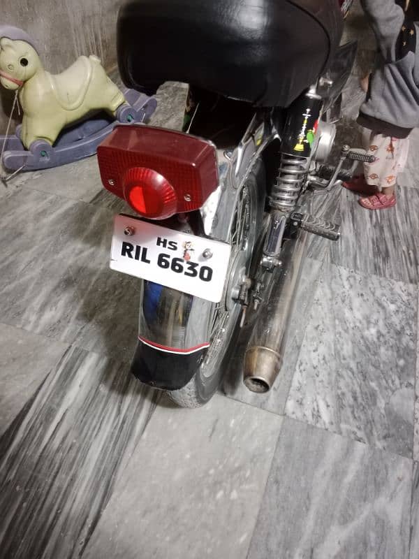 Ravi bike 2017 modal good condition 6