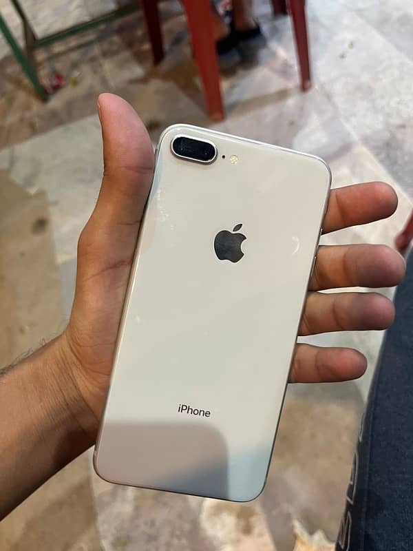 iphone 8 plus 4