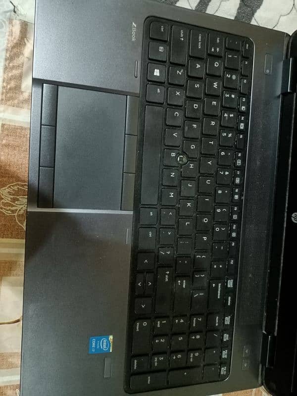 HP Zbook 15 corei7 like new laptop 2