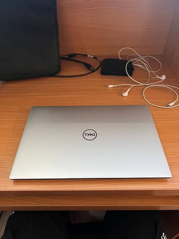 DELL XPS 15 9500 4K 6