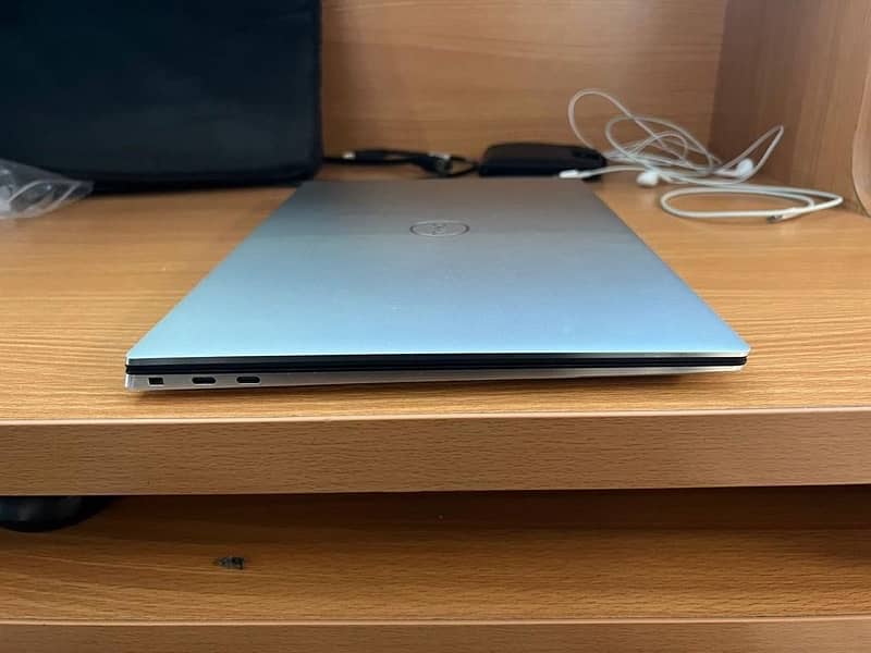 DELL XPS 15 9500 4K 9