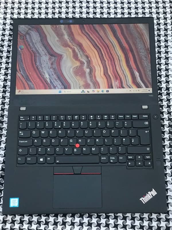 Lenovo Thinkpad T480 Touch Core i5-8th gen 1