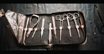 surgical instruments