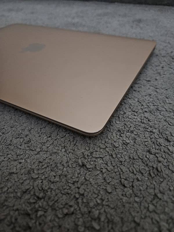 Macbook Air M1 13" 2020 8GB 256GB 4