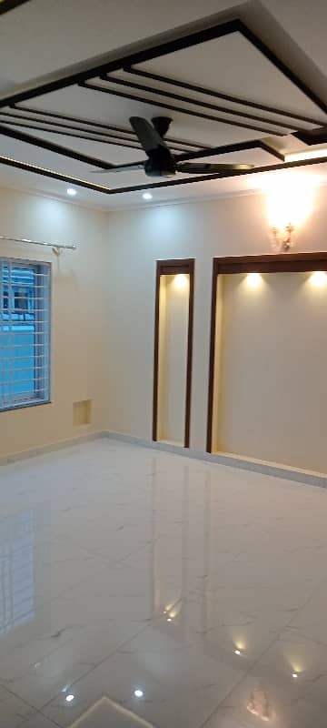 1 Kanal brand new dobal story house for sale in cbr town near park masjid markeet very hot location beatifull house 11