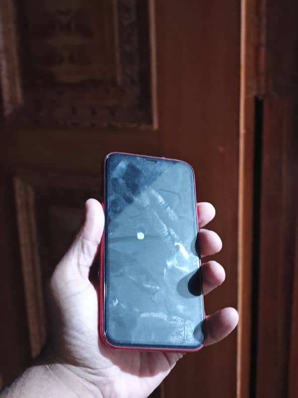 iPhone 11 factory unlocked (non) 4