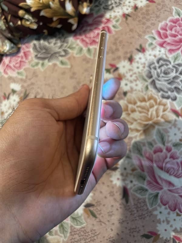 iphone 8 64 Gb Non-Pta FU 3