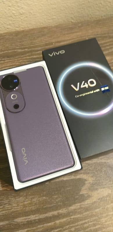 VIVO V40 24/256 GB PTA Approved Whatsapp (03200-977479) 1